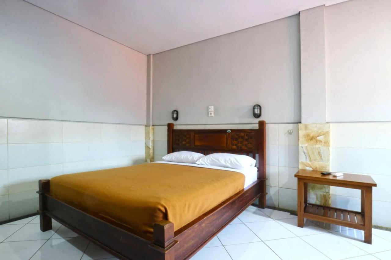 Kedin'S Inn Denpasar Esterno foto