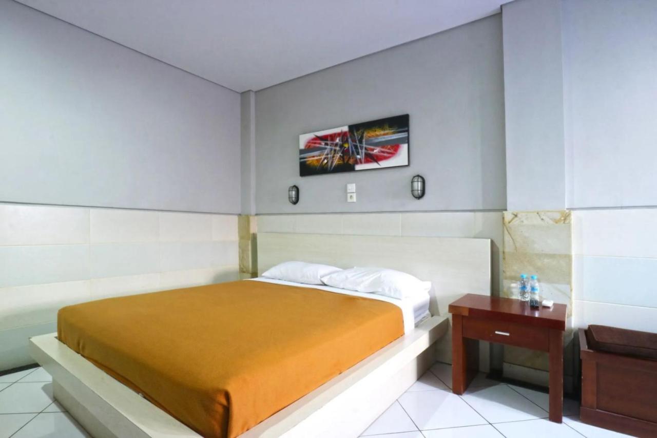 Kedin'S Inn Denpasar Esterno foto